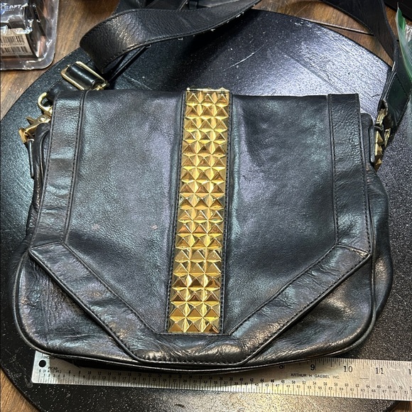 Tory Burch Black Leather Shoulder Bag with Gold Studs - Picture 1 of 9